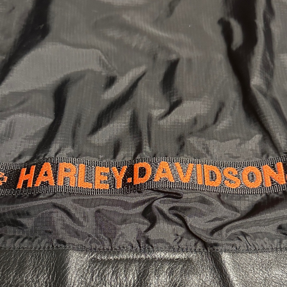 Harley-Davidson Black and Cream Leather Jacket - Picture 7 of 13